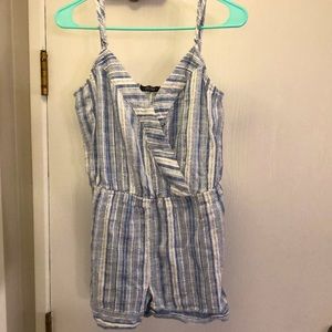 Striped summer romper. Size small. Thick material. Color is blue and white.